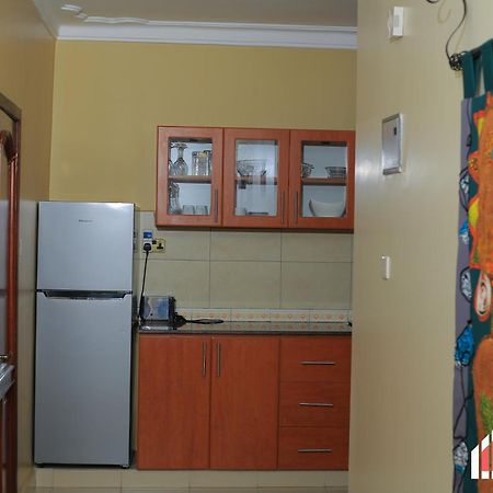 Crest Homes Uganda Kitende Zewnętrze zdjęcie