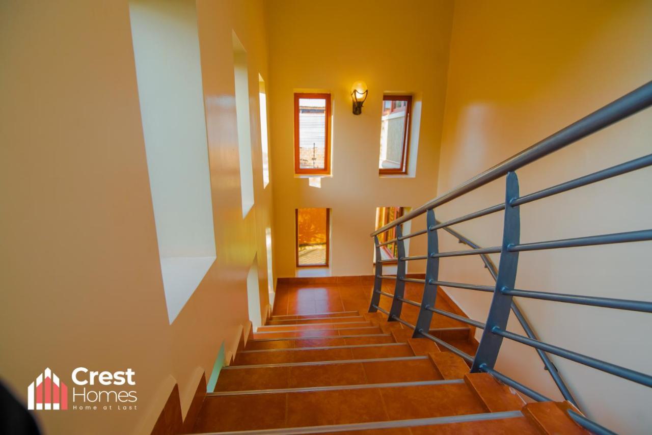 Crest Homes Uganda Kitende Zewnętrze zdjęcie