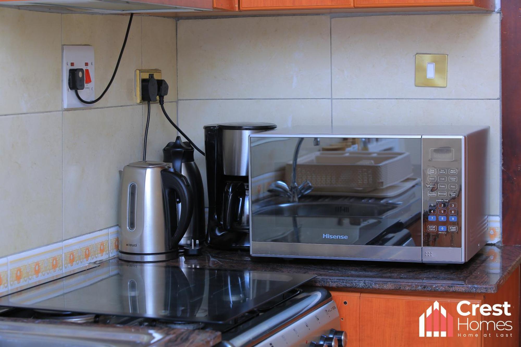 Crest Homes Uganda Kitende Zewnętrze zdjęcie